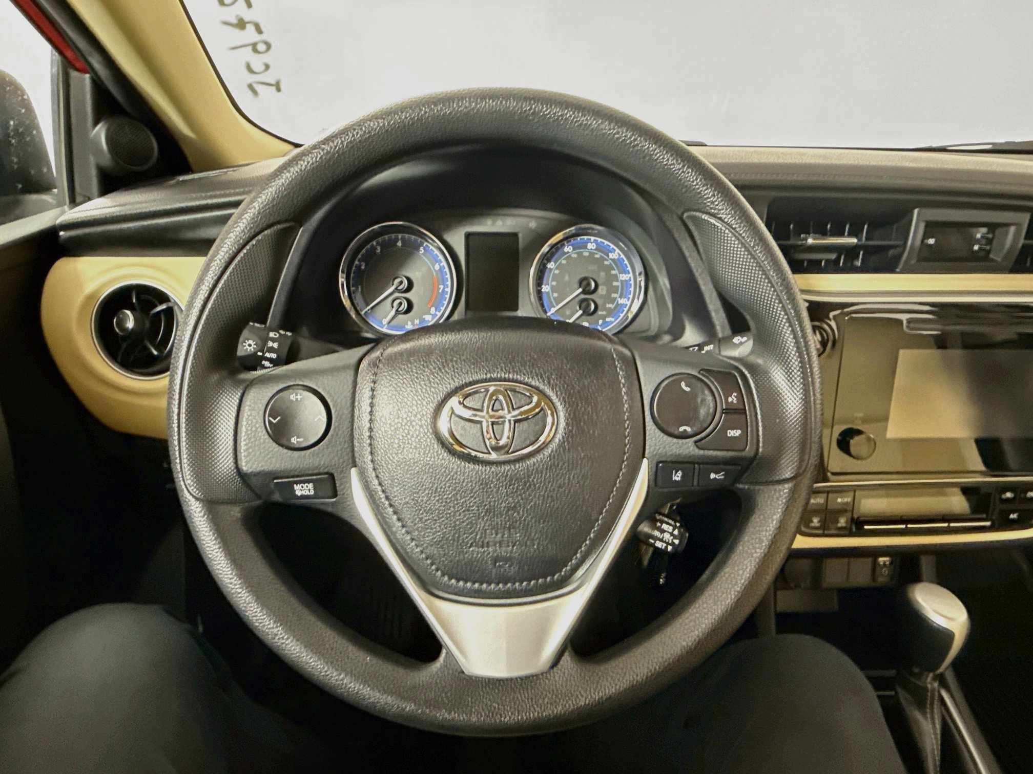 Certified 2018 Toyota Corolla LE FWD image 12
