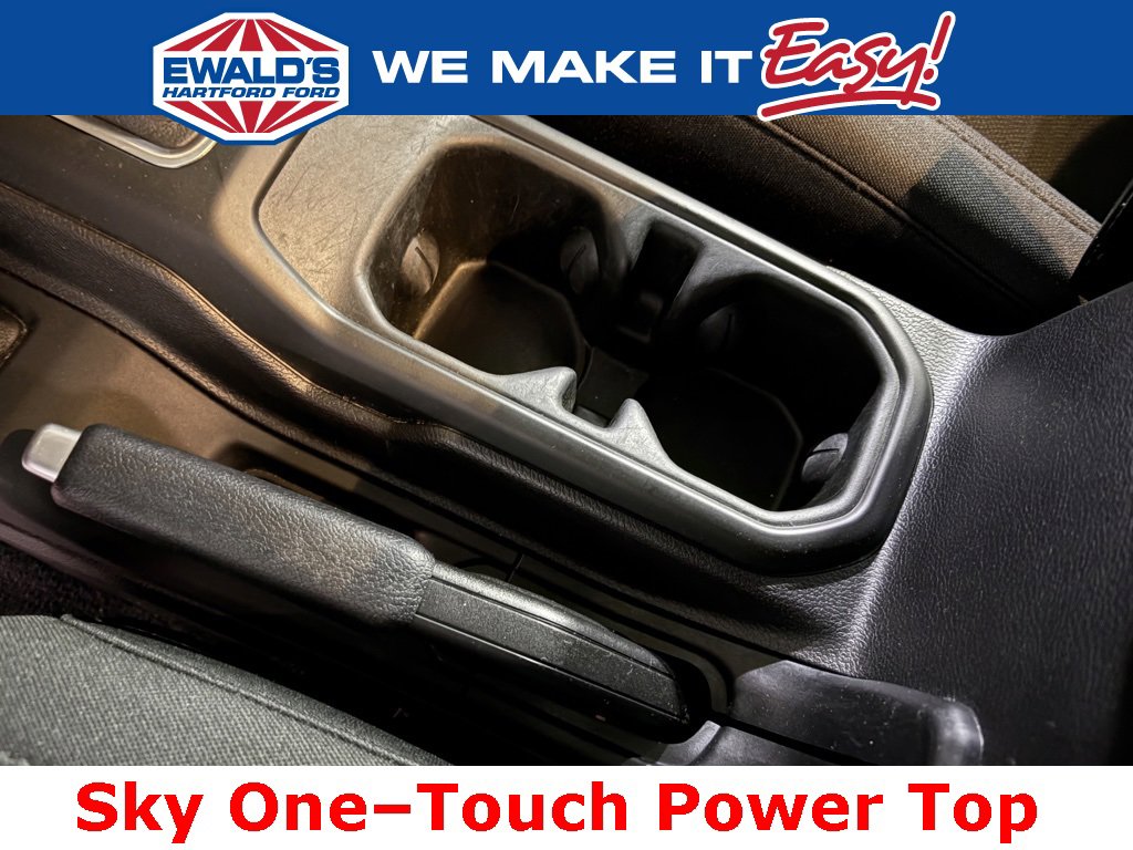 Used 2019 Jeep Wrangler Unlimited Sahara image 15