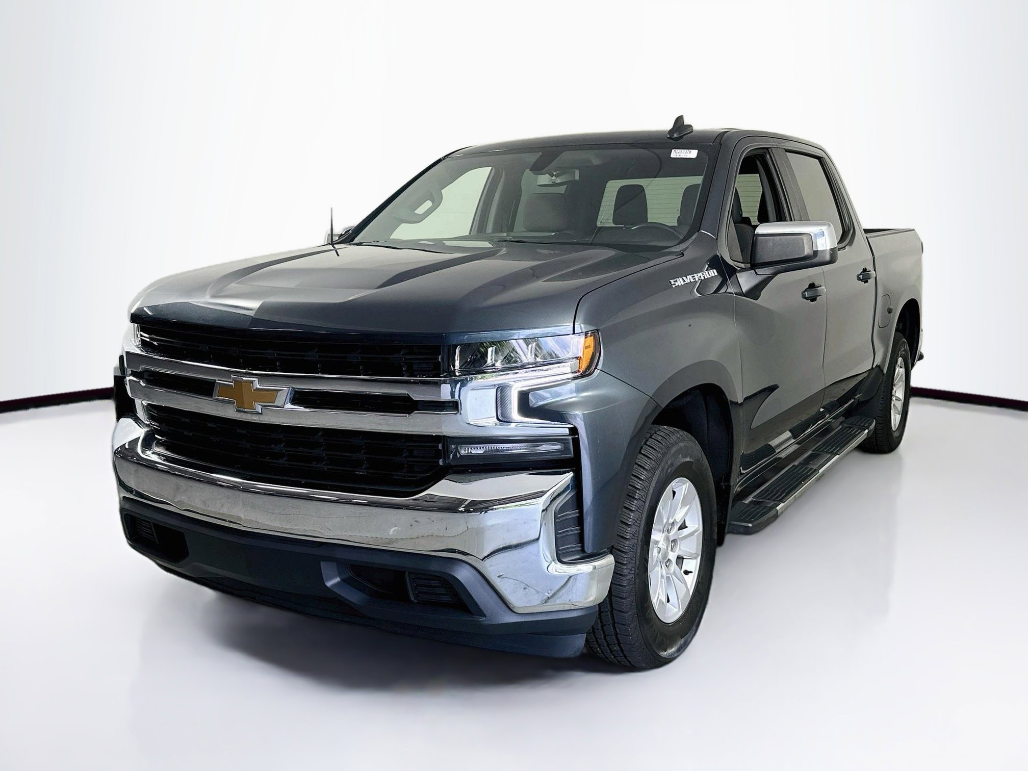 Used 2021 Chevrolet Silverado 1500 LT RWD image 1