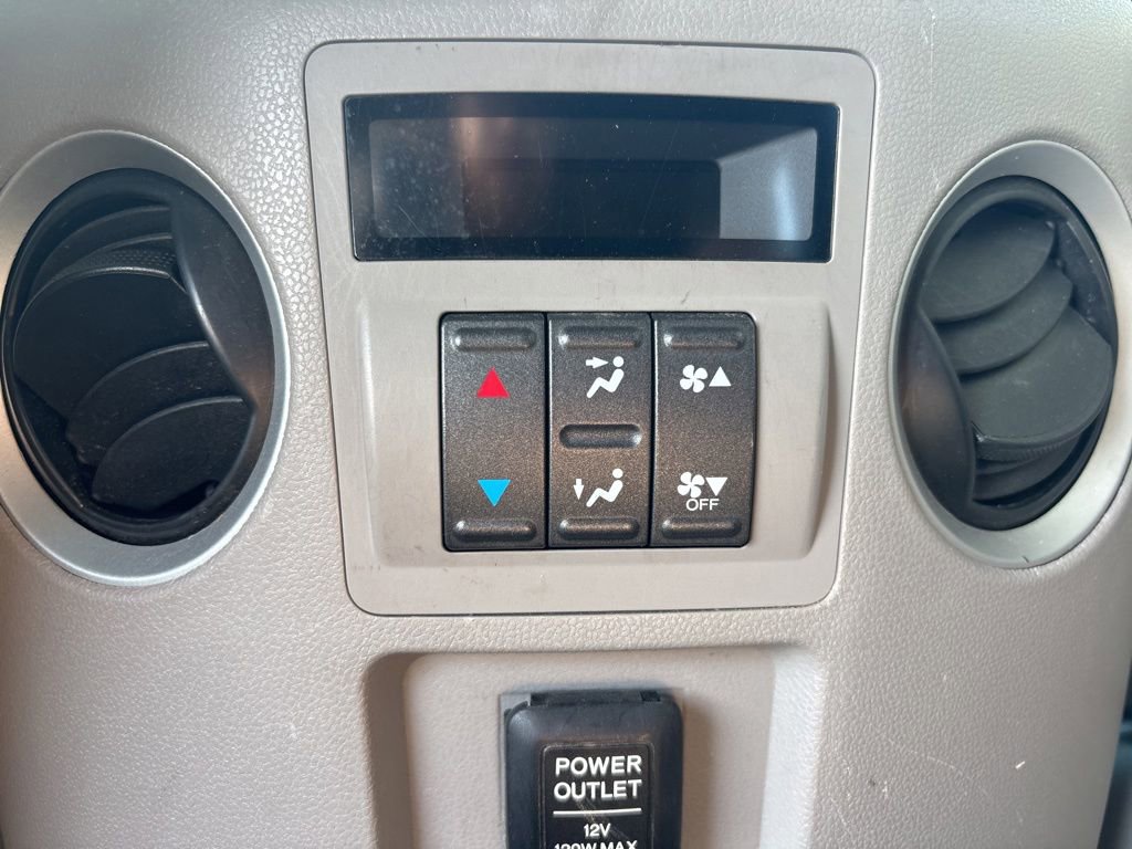 Used 2011 Honda Pilot LX image 12