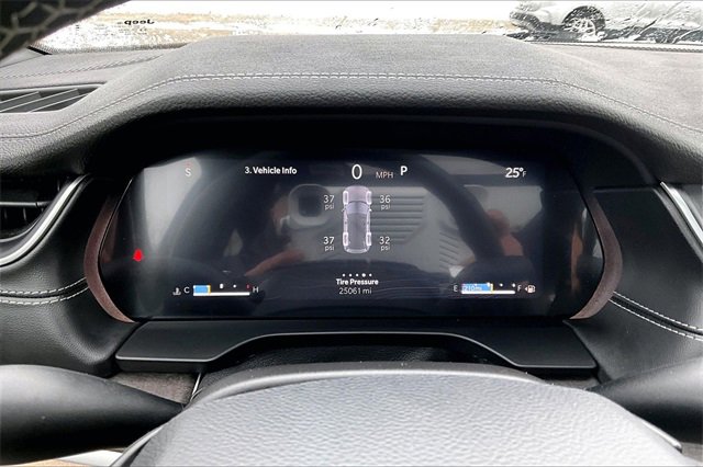 Certified 2024 Jeep Grand Cherokee Limited w/ Luxury Tech Group II image 20