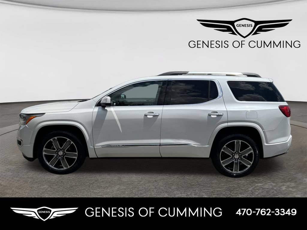 Used 2017 GMC Acadia Denali w/ Technology Package AWD/4WD image 4
