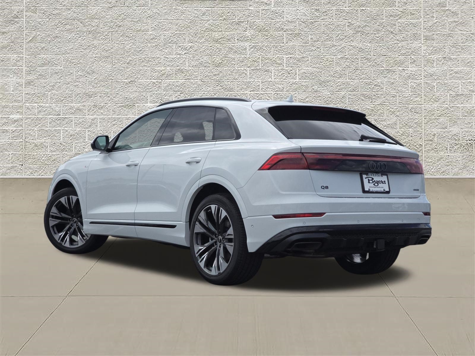 New 2027 Audi Q8 Premium Plus AWD/4WD image 5