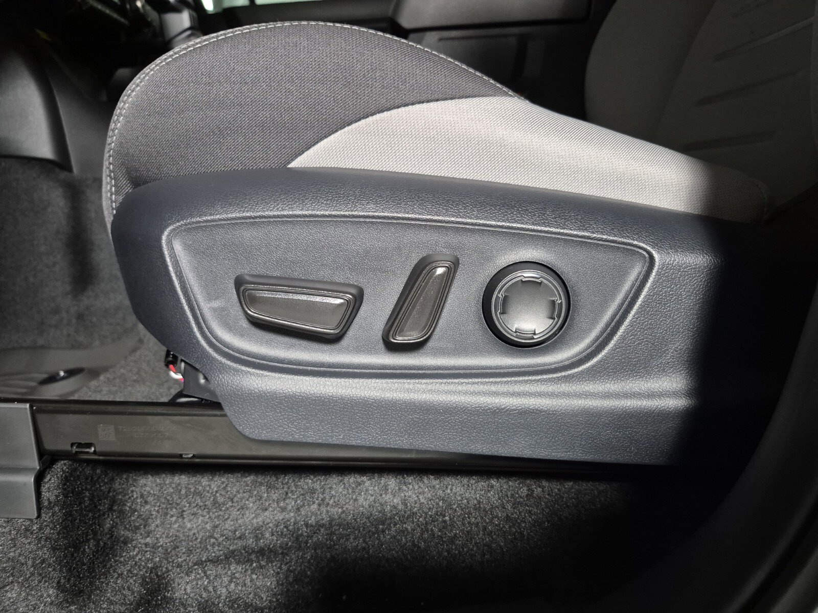 New 2025 Toyota Tacoma TRD Sport image 21