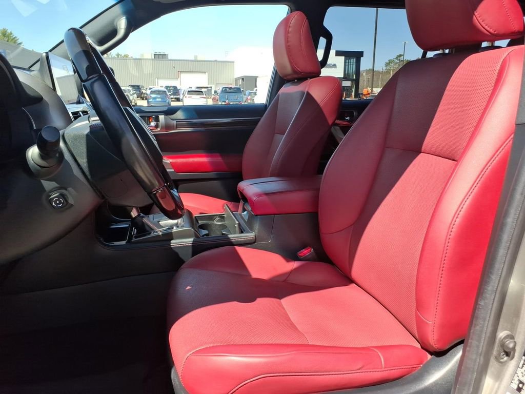 Used 2023 Lexus GX 460 Premium w/ Accessory Package AWD/4WD image 17