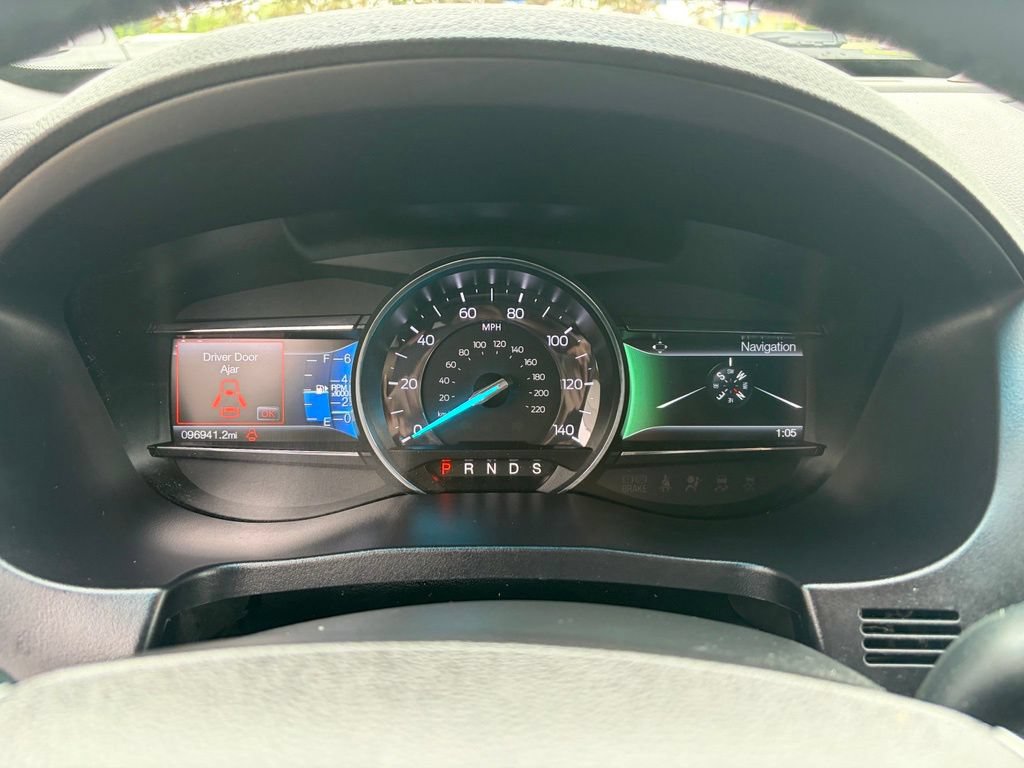 Used 2017 Ford Explorer Limited FWD image 9