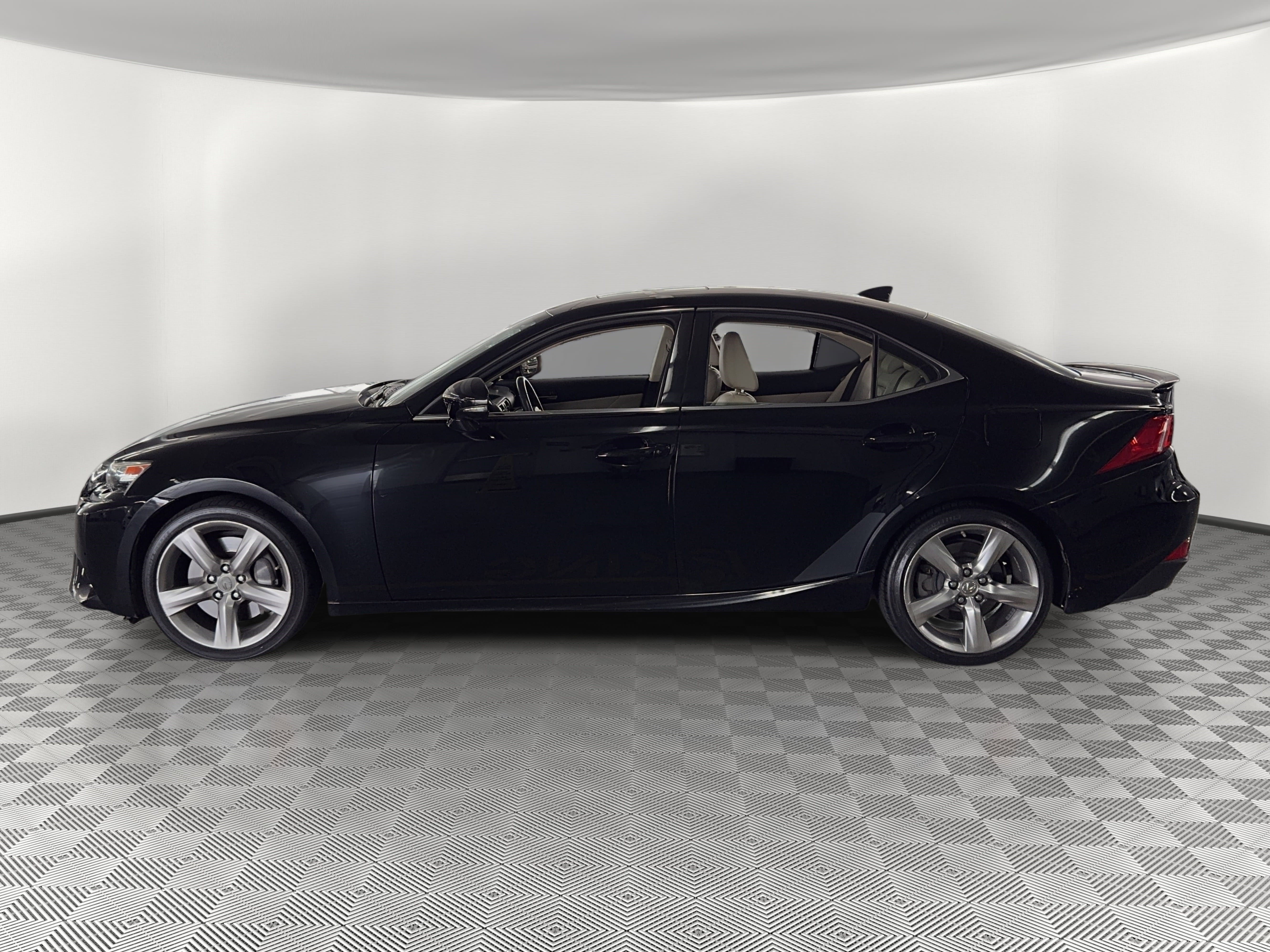 Used 2014 Lexus IS 350 w/ Navigation Package image 2