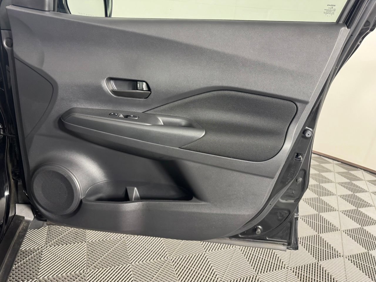 Used 2024 Nissan Kicks S FWD image 29