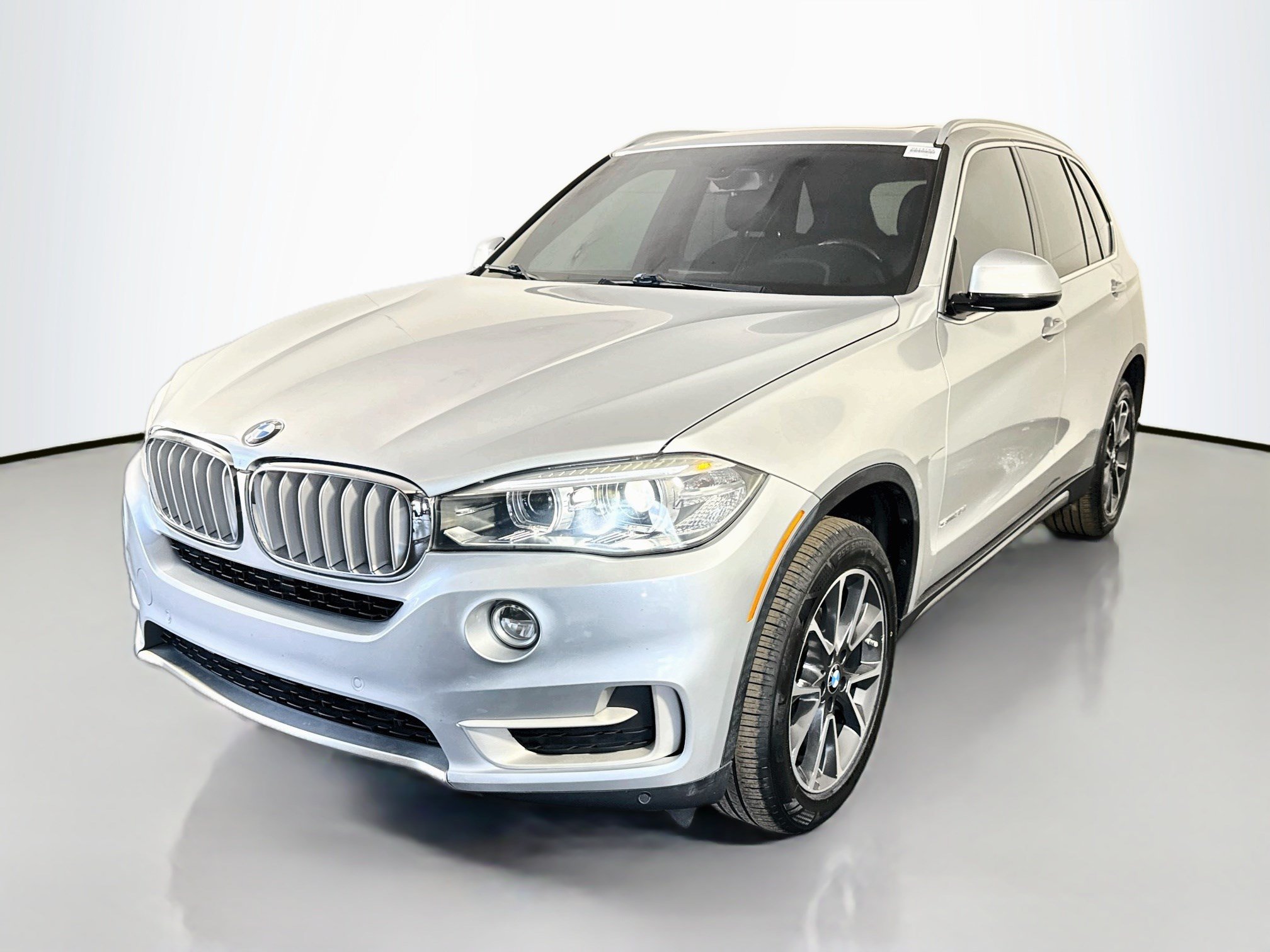 Used 2018 BMW X5 sDrive35i RWD image 4