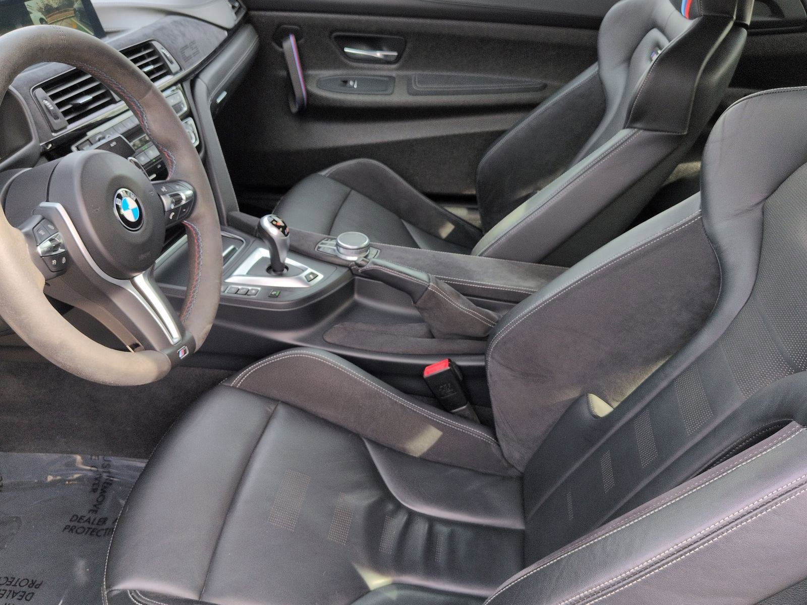 Used 2020 BMW M4 CS w/ Executive Package image 16