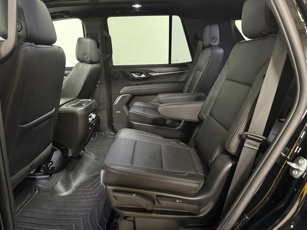 Used 2022 GMC Yukon Denali AWD/4WD image 17