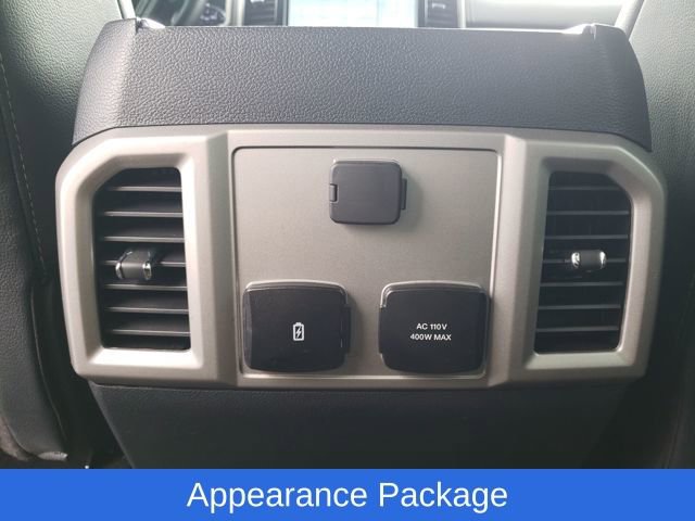 Used 2022 Ford F250 Lariat w/ Tremor Off-Road Package image 11