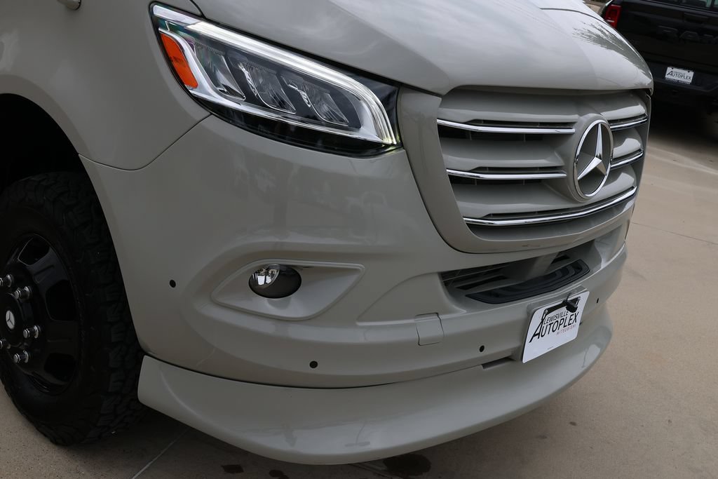 Used 2023 Mercedes-Benz Sprinter 3500 image 55