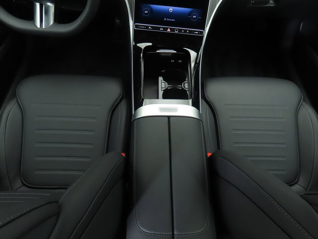 New 2025 Mercedes-Benz C 300 Sedan image 18