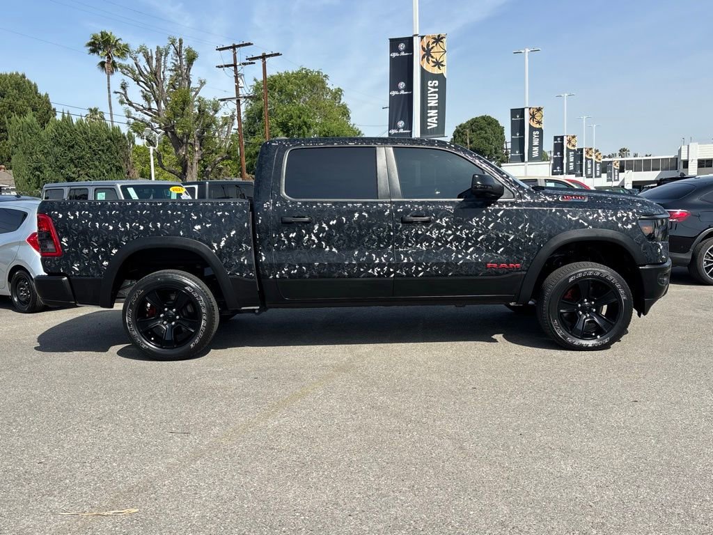 Used 2023 RAM 1500 Big Horn AWD/4WD image 3
