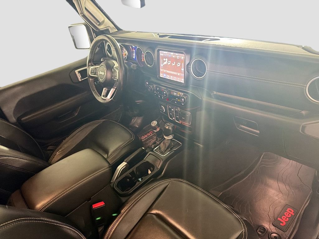 Used 2021 Jeep Wrangler Unlimited Sahara w/ Uconnect 4C Nav & Sound Group AWD/4WD image 23