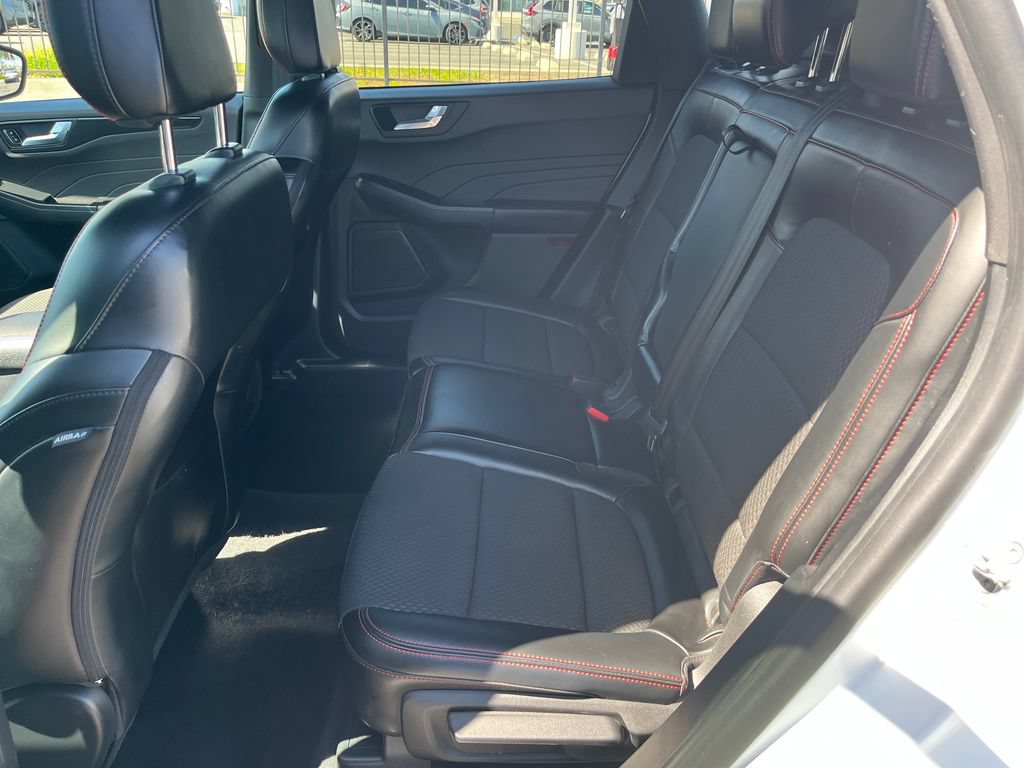 Used 2023 Ford Escape ST-Line FWD image 25