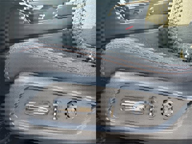 New 2025 Honda Pilot Sport image 12