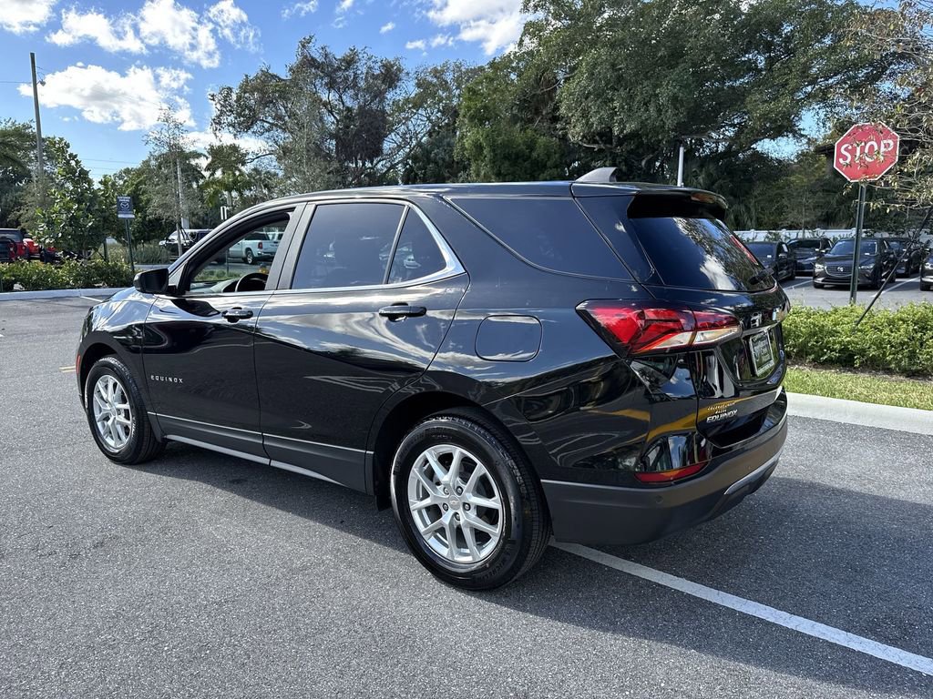 Used 2022 Chevrolet Equinox LT FWD image 12
