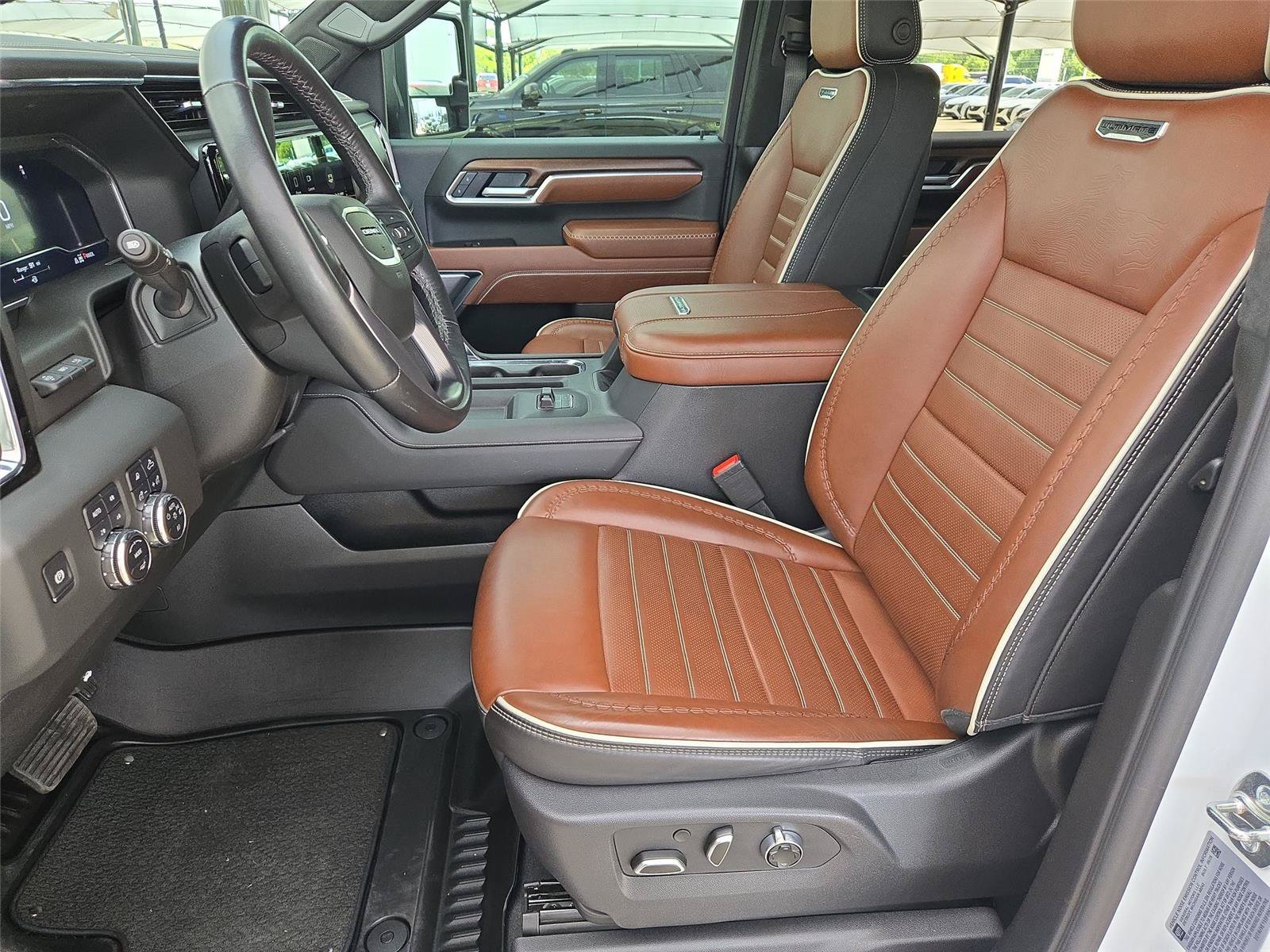 Used 2025 GMC Sierra 2500 Denali Ultimate AWD/4WD image 28