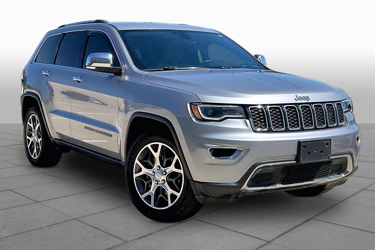 Used 2019 Jeep Grand Cherokee Limited w/ Luxury Group II RWD image 3