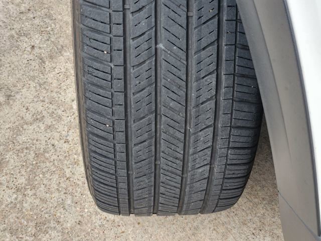 Used 2023 Volkswagen Taos SE FWD image 11