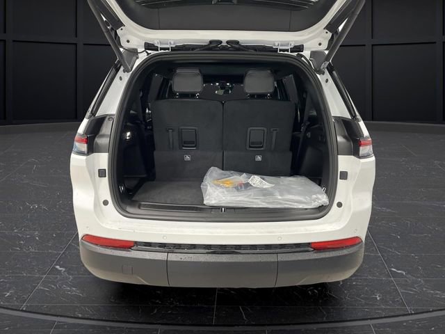 New 2025 Jeep Grand Cherokee L Limited w/ Luxury Tech Group II image 15