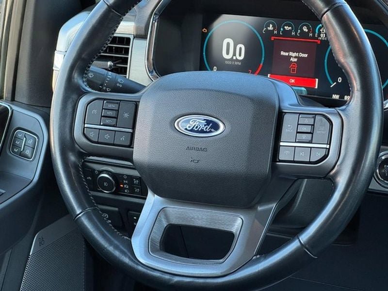 Used 2021 Ford F150 Lariat image 12