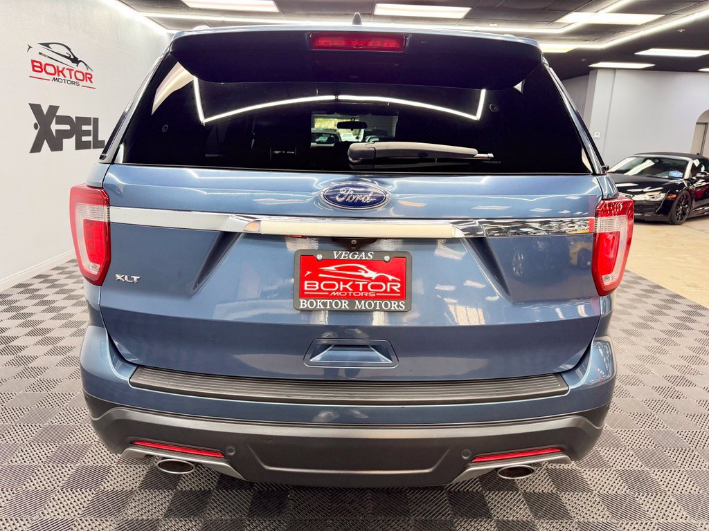 Used 2018 Ford Explorer XLT FWD image 12