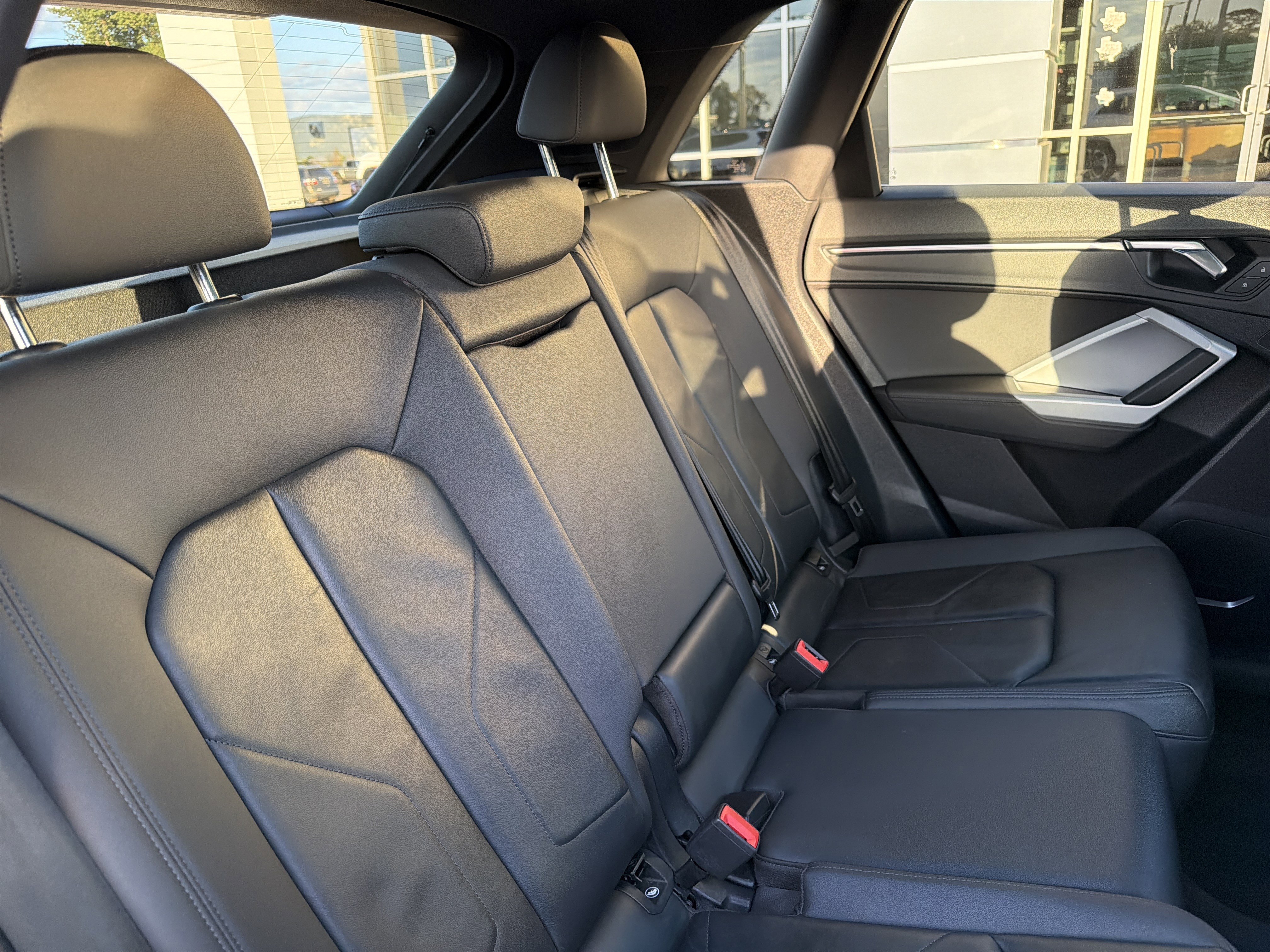 Used 2021 Audi Q3 2.0T Premium Plus w/ Premium Plus Package image 7