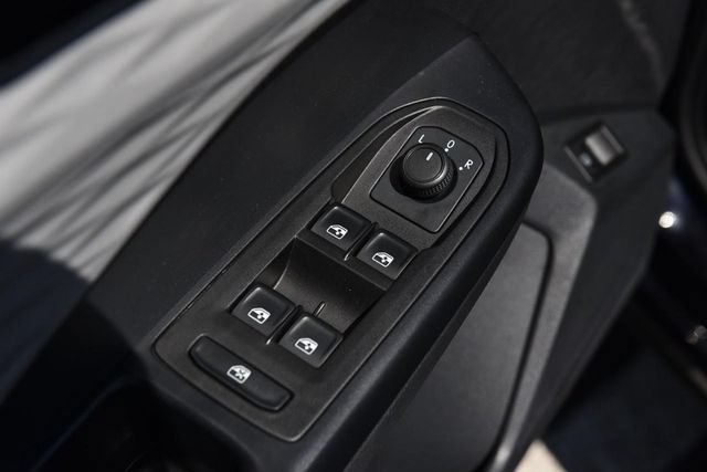 Used 2024 Volkswagen Taos S FWD image 8