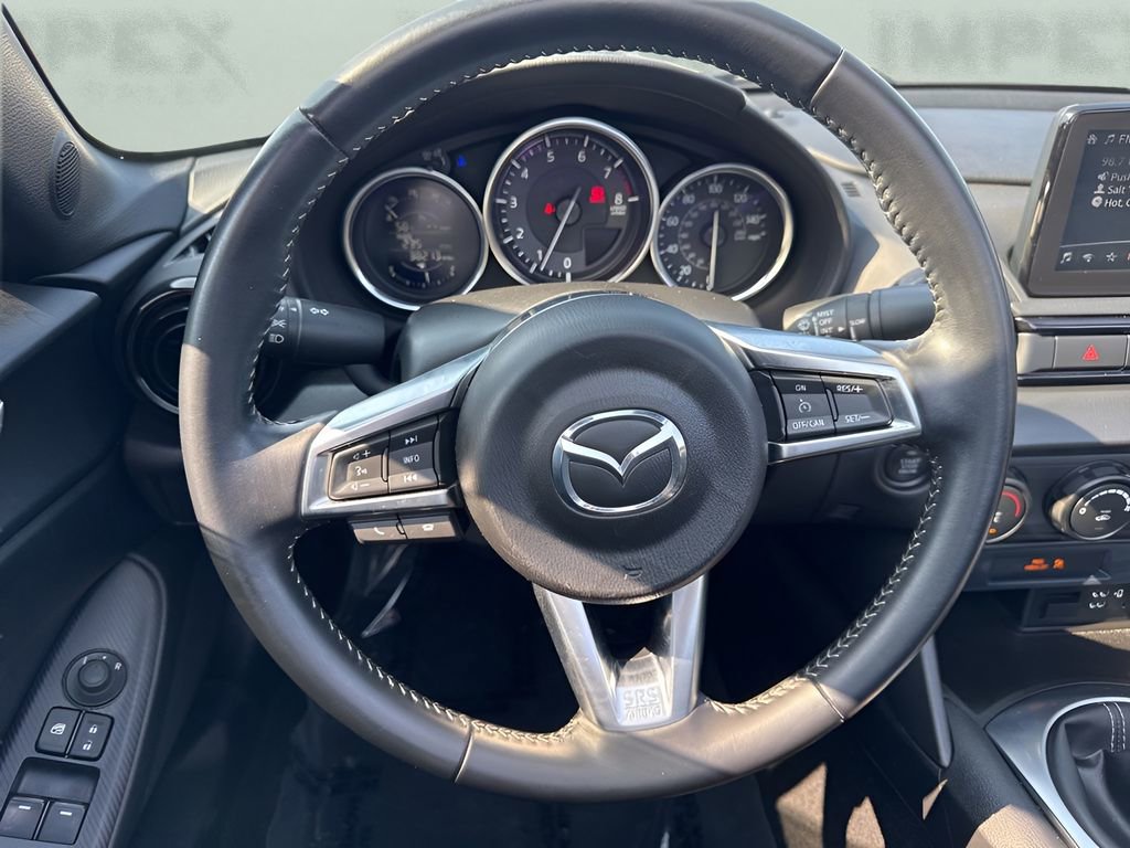 Used 2021 MAZDA MX-5 Miata Sport w/ Appearance Package image 12