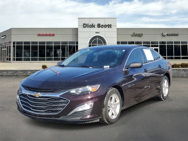 Used 2021 Chevrolet Malibu LS image 2