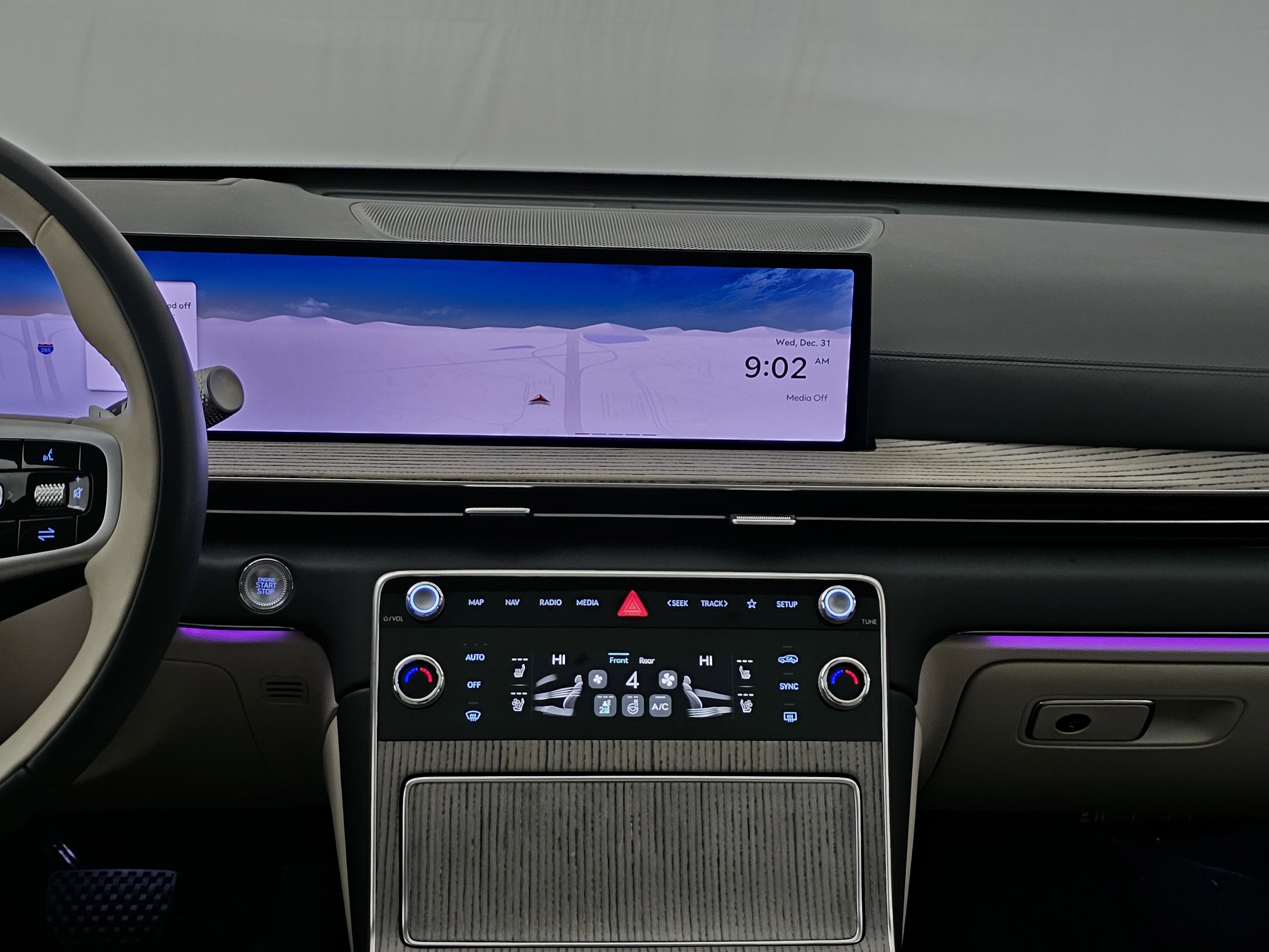 Used 2025 Genesis GV80 3.5T Prestige image 41