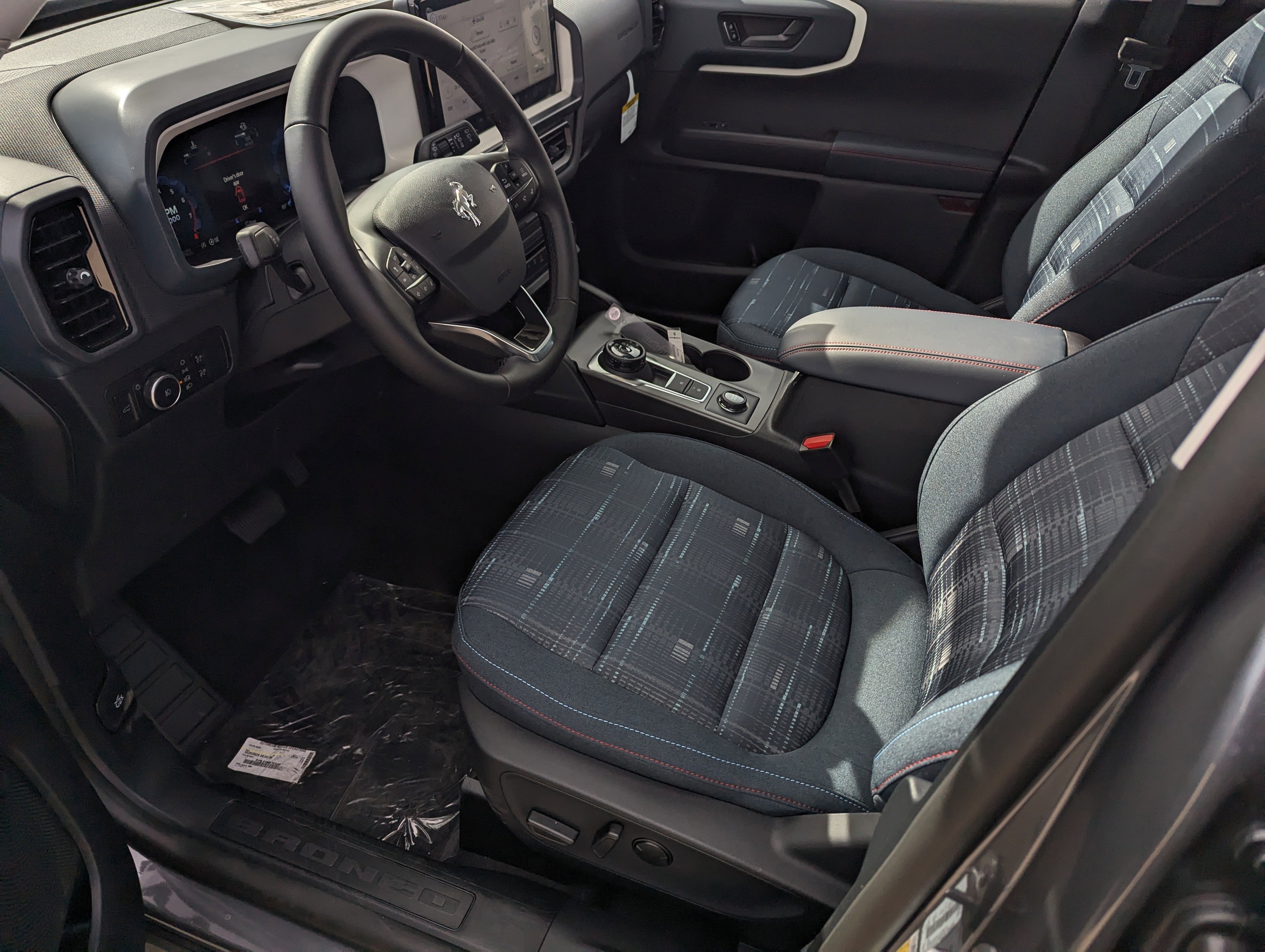 New 2025 Ford Bronco Sport Heritage w/ Convenience Package image 9