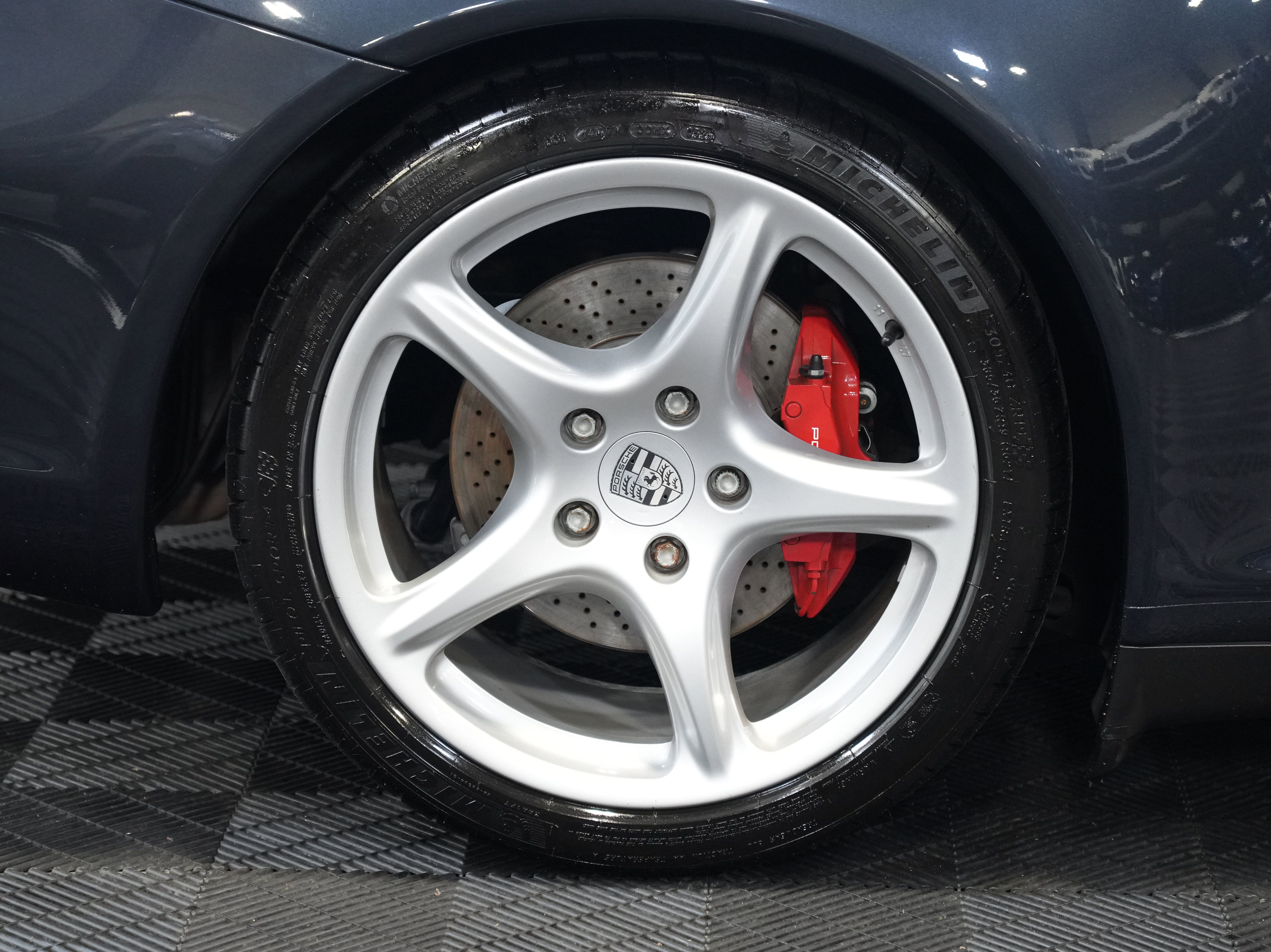 Used 2006 Porsche 911 Carrera 4S AWD/4WD image 42