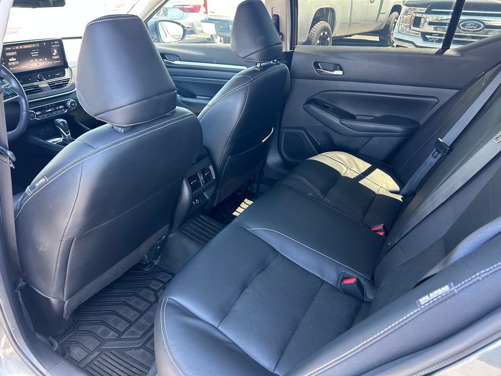 Used 2023 Nissan Altima 2.5 SL FWD image 33