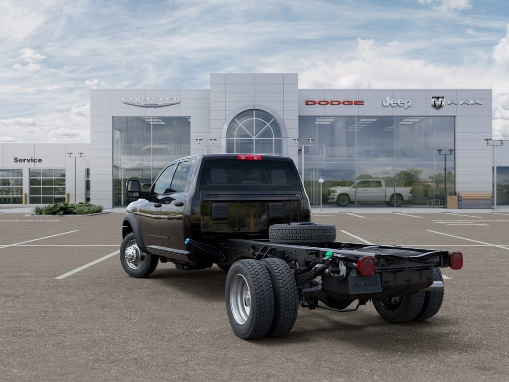 New 2026 RAM 4500 Tradesman w/ Chrome Appearance Group AWD/4WD image 3