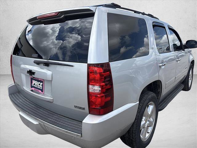 Used 2011 Chevrolet Tahoe LTZ RWD image 5