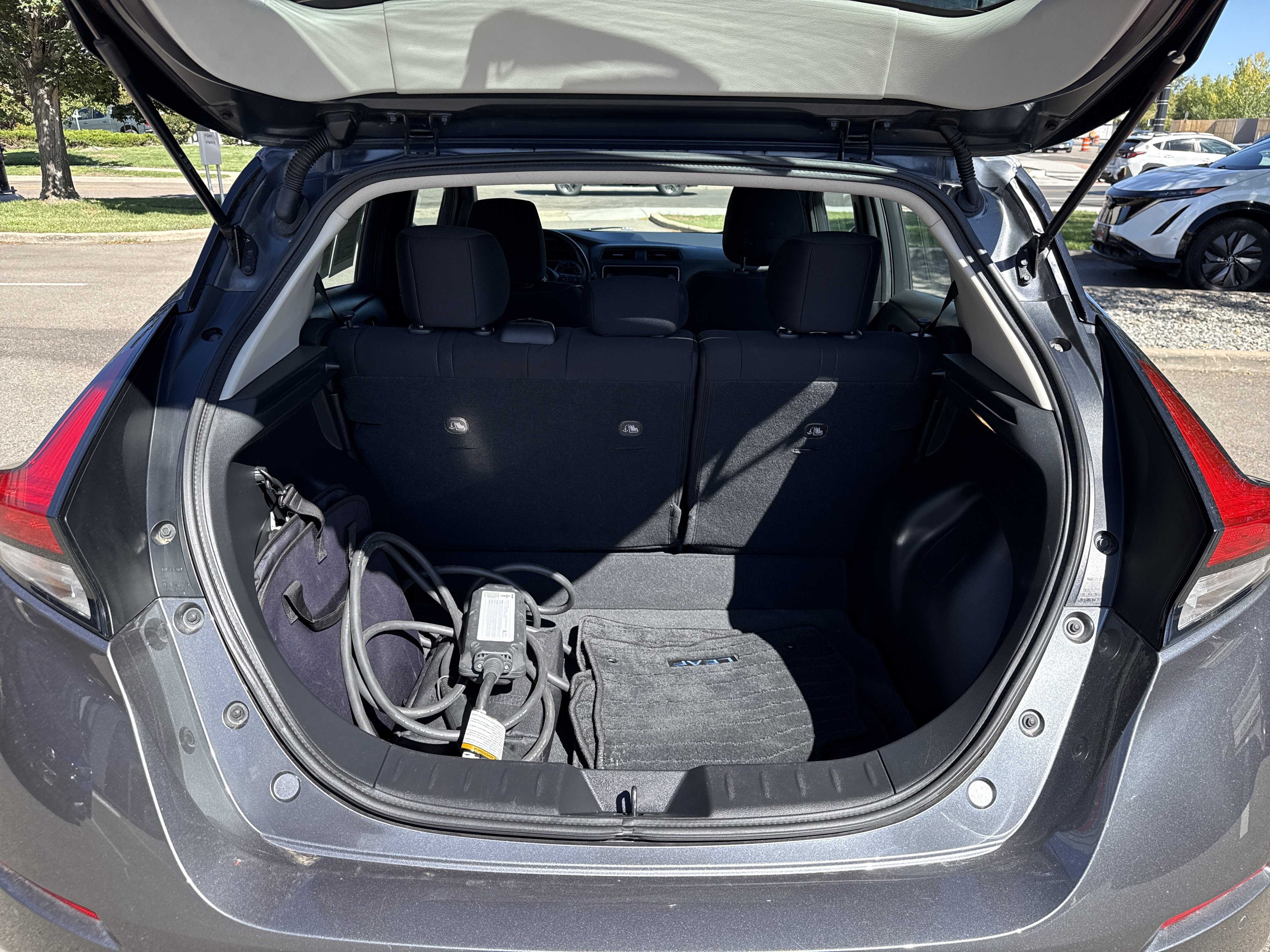 Certified 2025 Nissan Leaf SV Plus FWD image 13
