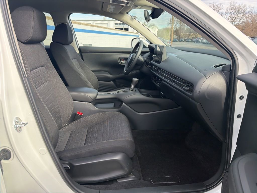 Certified 2026 Honda HR-V LX image 23