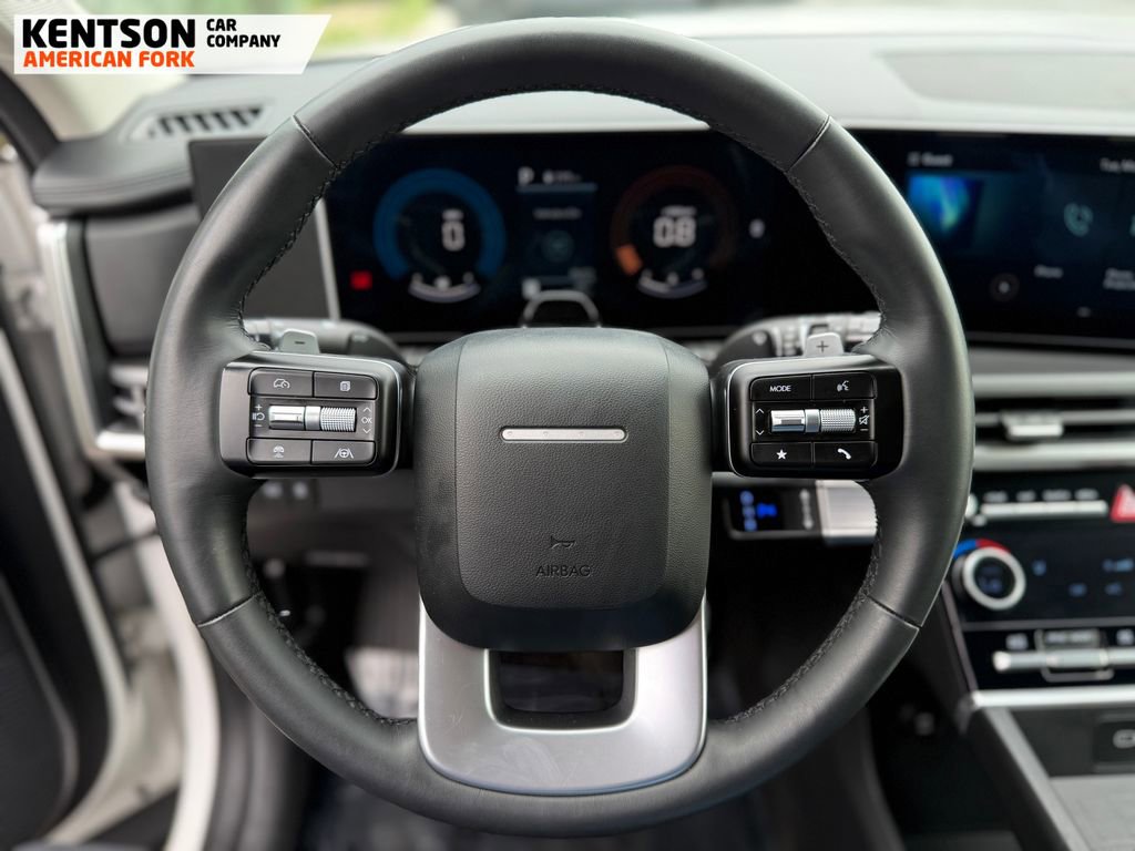 Used 2025 Hyundai Santa Fe SEL image 18