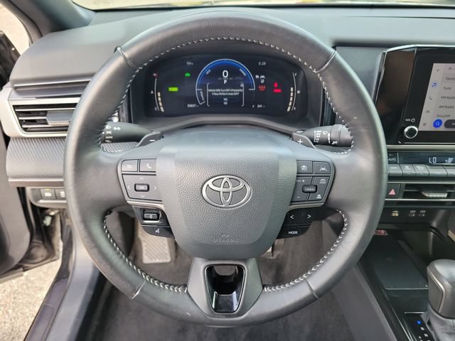 Used 2025 Toyota Camry SE FWD image 24