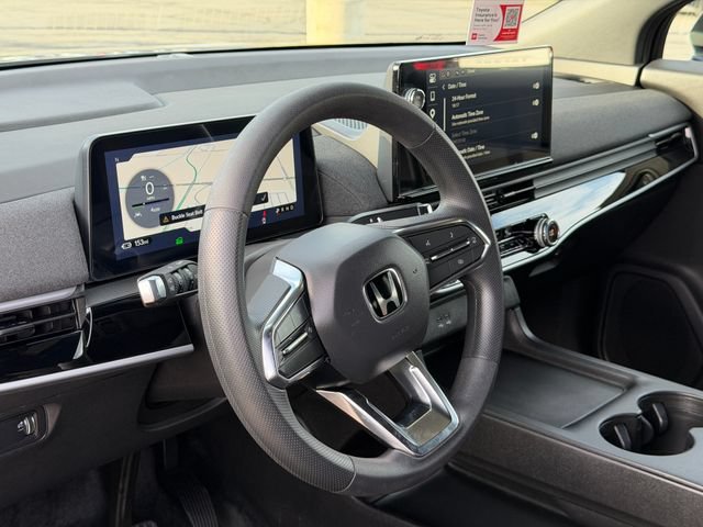 Used 2025 Honda Prologue EX image 10