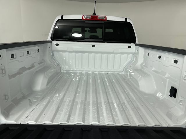 New 2026 GMC Canyon AT4 image 17