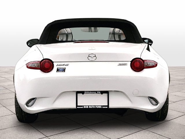 Used 2016 MAZDA MX-5 Miata Grand Touring RWD image 4