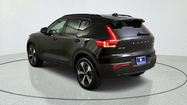 New 2026 Volvo XC40 B5 Plus w/ Protection Package Premier AWD/4WD image 5
