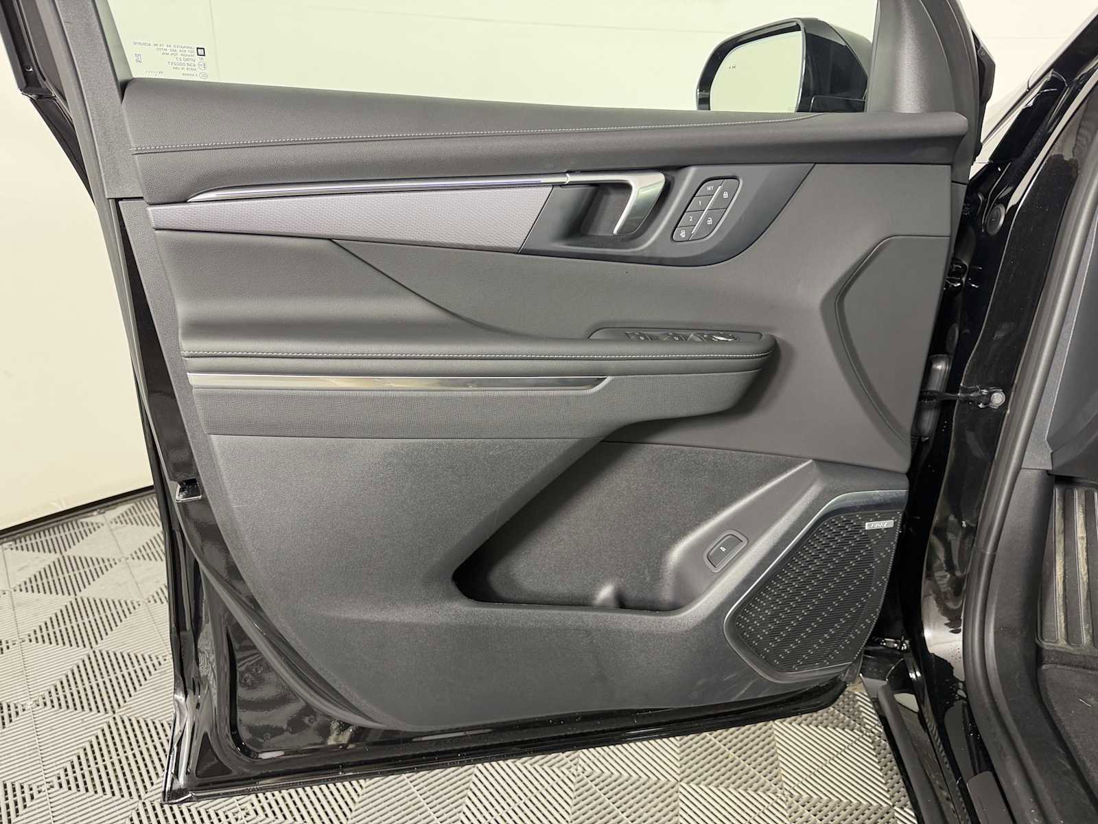 New 2026 Buick Enclave Sport Touring w/ Power Package image 8