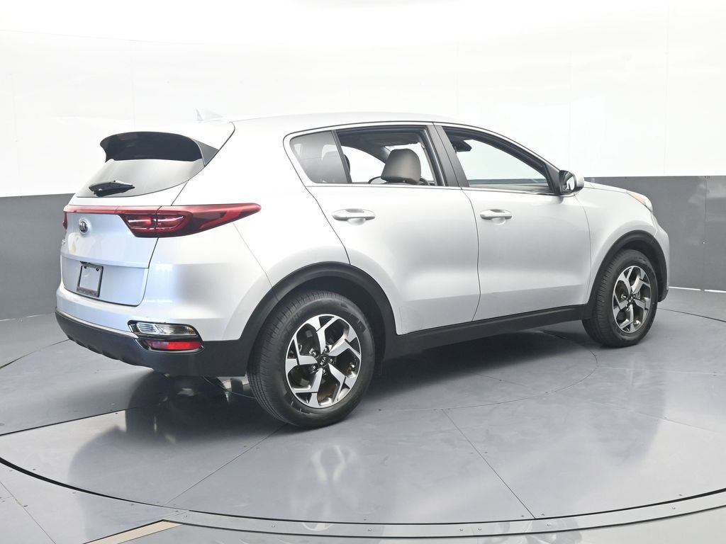 Used 2022 Kia Sportage LX image 6