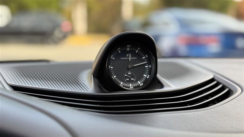 Used 2022 Porsche Taycan GTS image 45